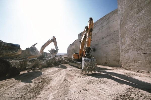 ایران در رتبه پنجم ذخیره قطعی سنگ جهان