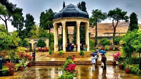  گردشگران خارجی در کدام هتل شیراز اقامت دارند؟